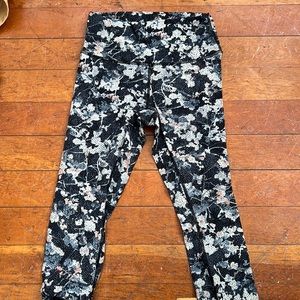 Gently used Lululemon leggings!